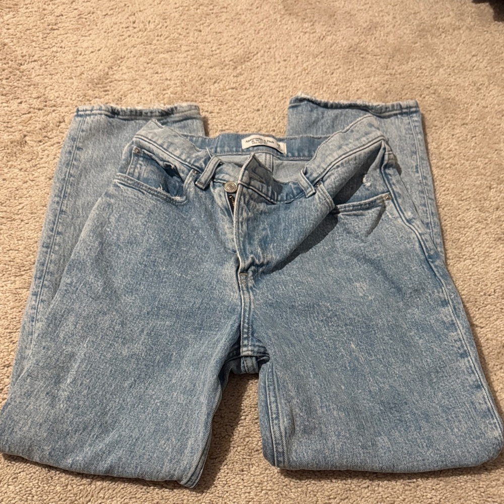 Abercrombie & Fitch the 90s straight ultra high rise jeans 6s